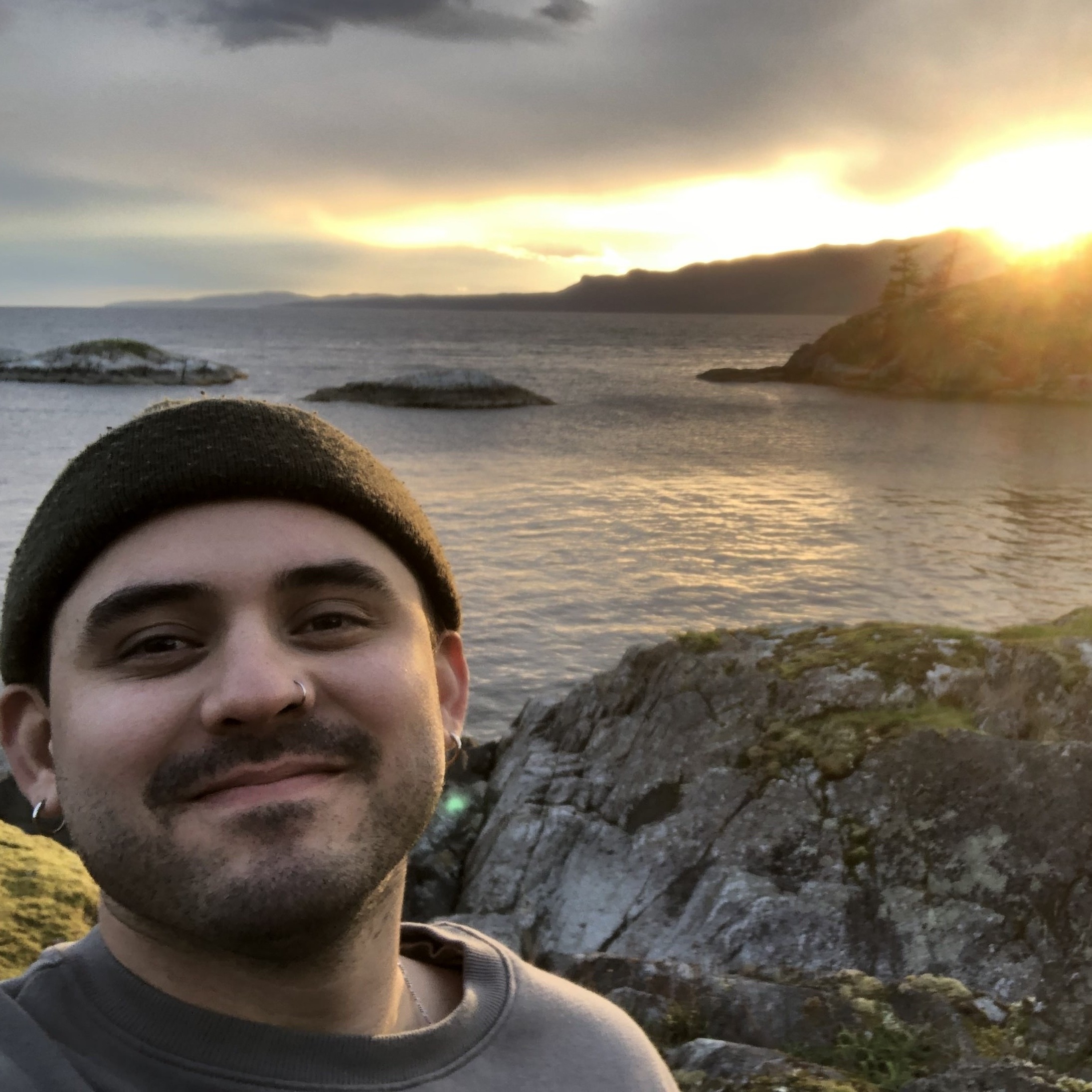 Jorge Agreda Onshagen (he/him)